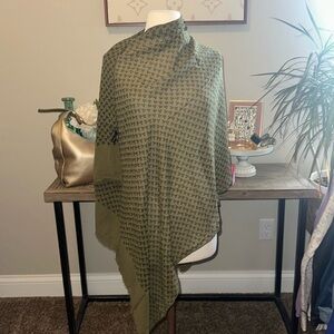 Yves Saint Laurent Silk Patterned Scarf